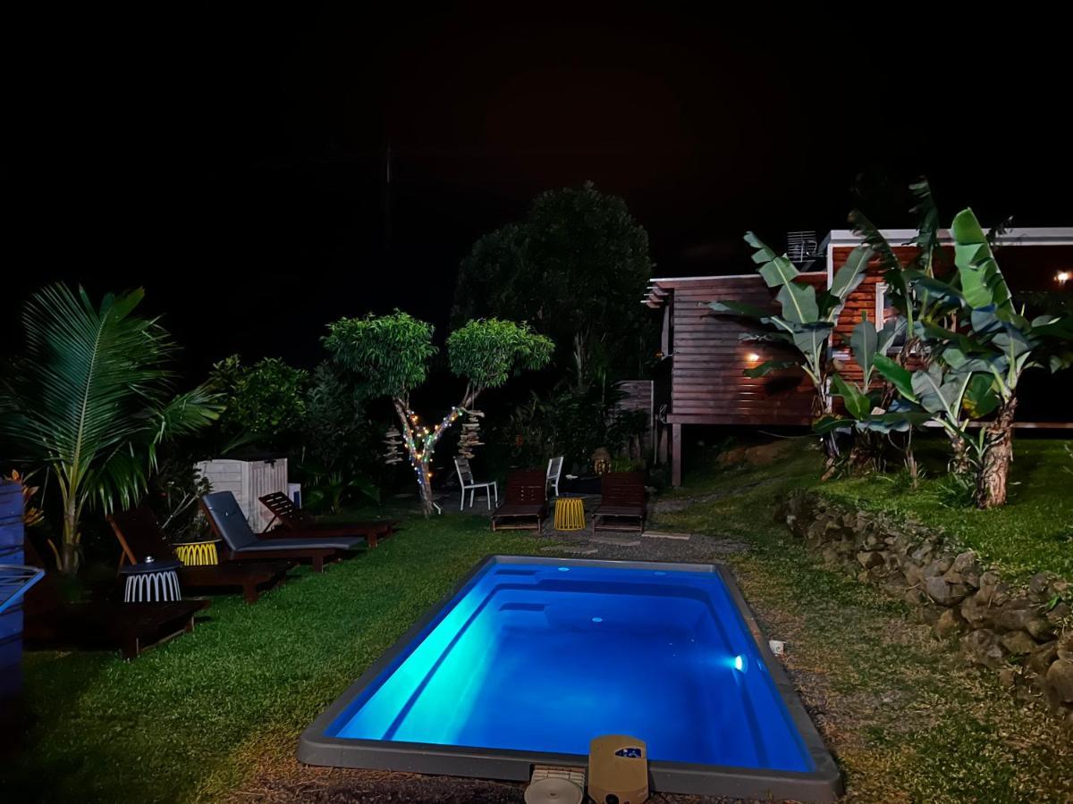 L'Escapade Creole Jacuzzi Privatif Bungalow Bananier 圣若瑟 外观 照片